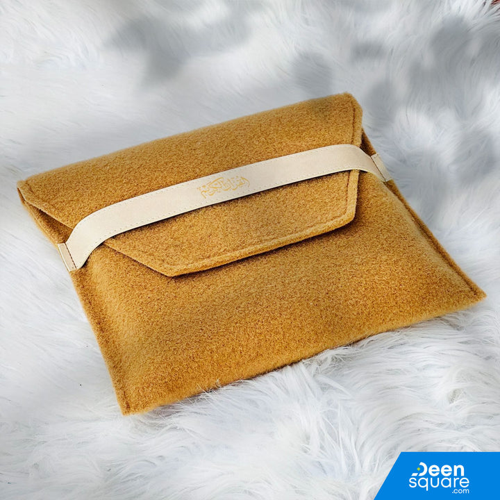 Elegant Quran Gift Set with Felt Pouch | مجموعة هدايا القرآن الأنيقة مع حقيبة مصنوعة من الفلت