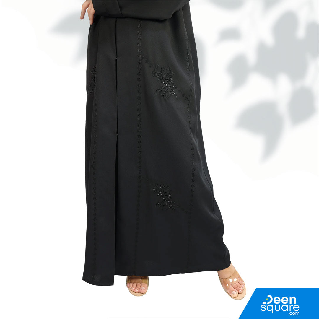 Classic Embroidery And Handwork Abaya - Black
