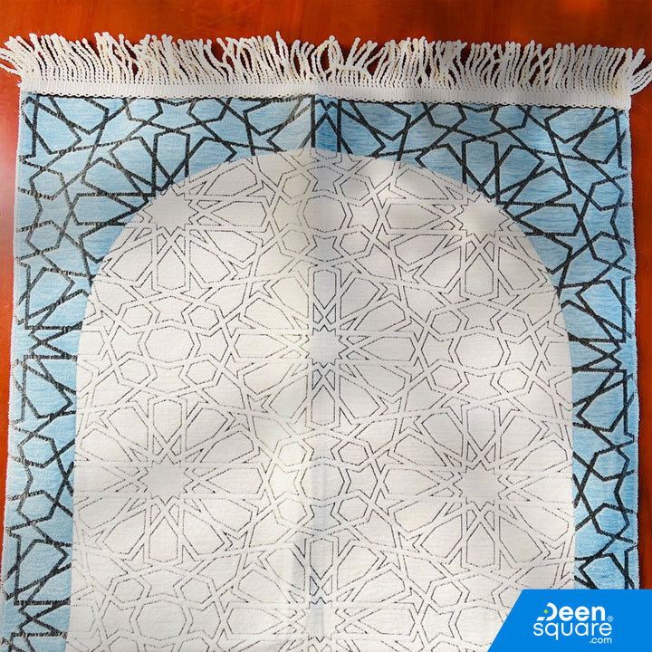 Turkish Soft & Thin Prayer Mat (Silk Muradiya)
