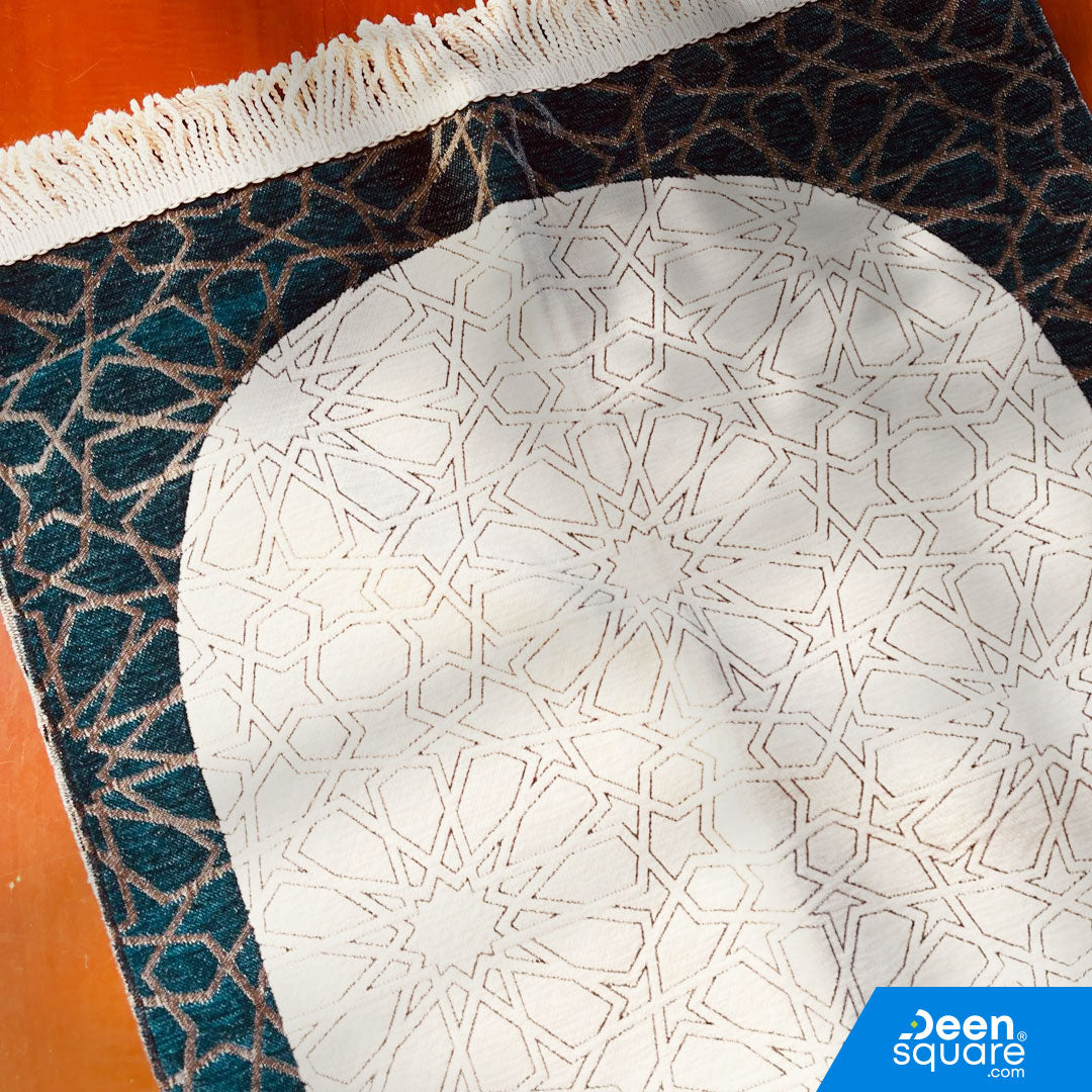 Turkish Soft & Thin Prayer Mat (Silk Muradiya)