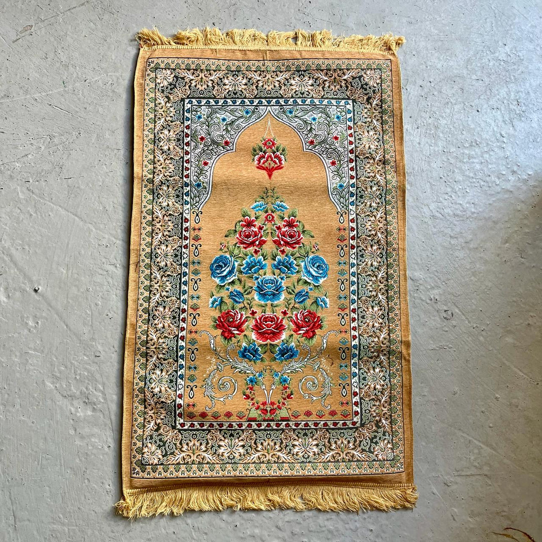 Embroidery Design Prayer Mat (with removable and washable foam)