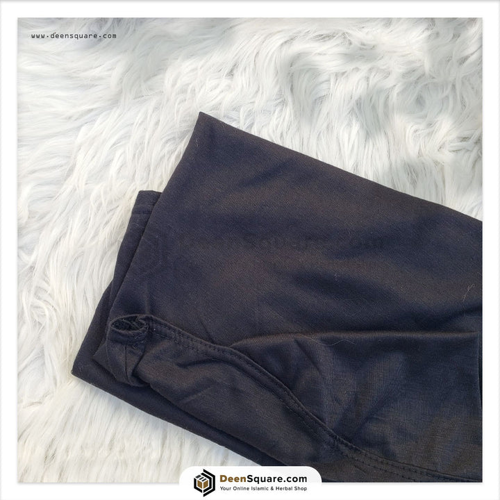 Kids prayer hijab makhna in navy blue color