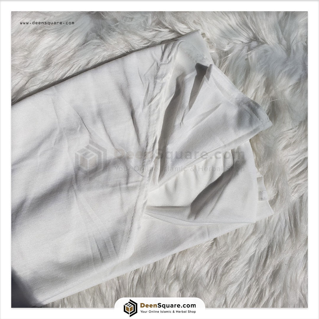 Teenager prayer hijab makhna in white