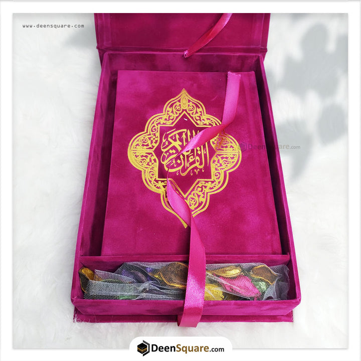 Velvet Quran with matching Velvet Quran and potpourri - Size- 14 x 20 cm