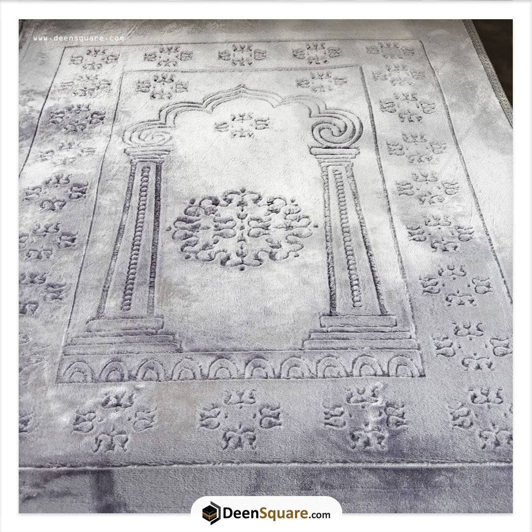 Padded Thick Velvet Prayer Rug Embossed