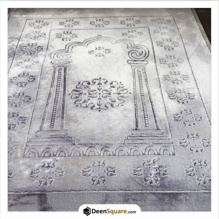 Padded Thick Velvet Prayer Rug Embossed