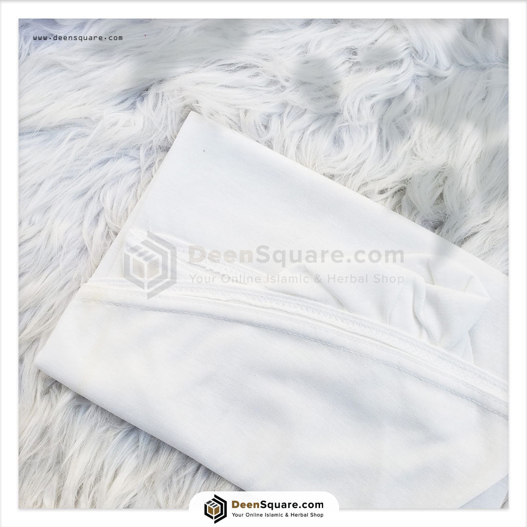 Kids prayer hijab makhna in white color