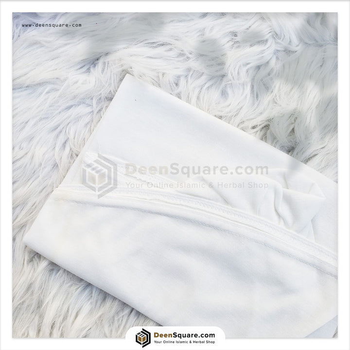 Kids prayer hijab makhna in white color
