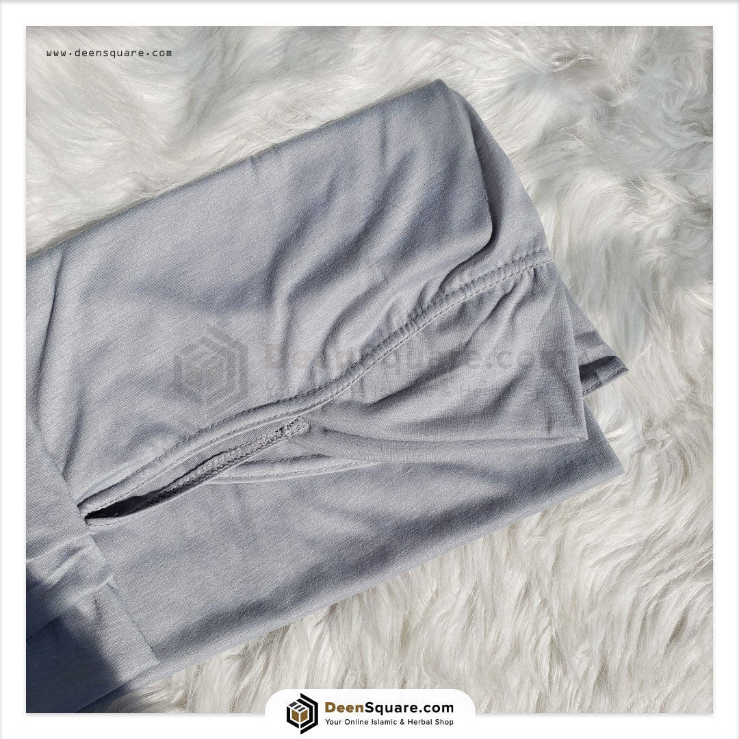 Teenager prayer hijab makhna in light grey