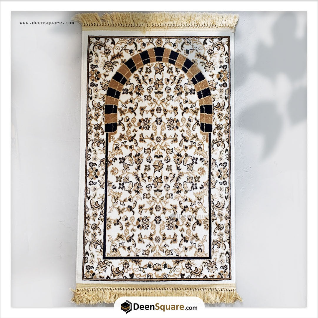 Mihrab Al Rawdah Prayer Mat - سجادة محراب الروضة
