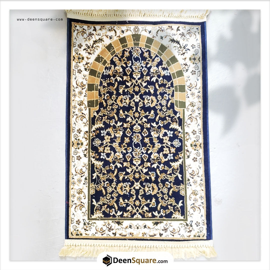 Mihrab Al Rawdah Prayer Mat - سجادة محراب الروضة
