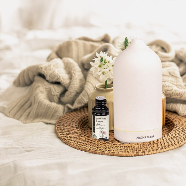 Jasmine Love Essential Oil Blend - Aroma Tierra