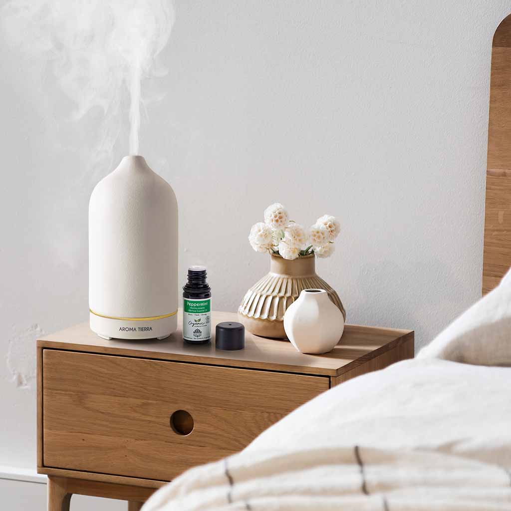 Best Elegant Diffuser, Aroma Tierra Santorini Dawn with soothing light, eco-friendly, sustainable 