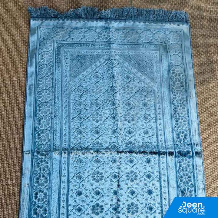 سجادة صلاة مخملية وناعمة | سجادة الصلاة الناعمة والمخملية 