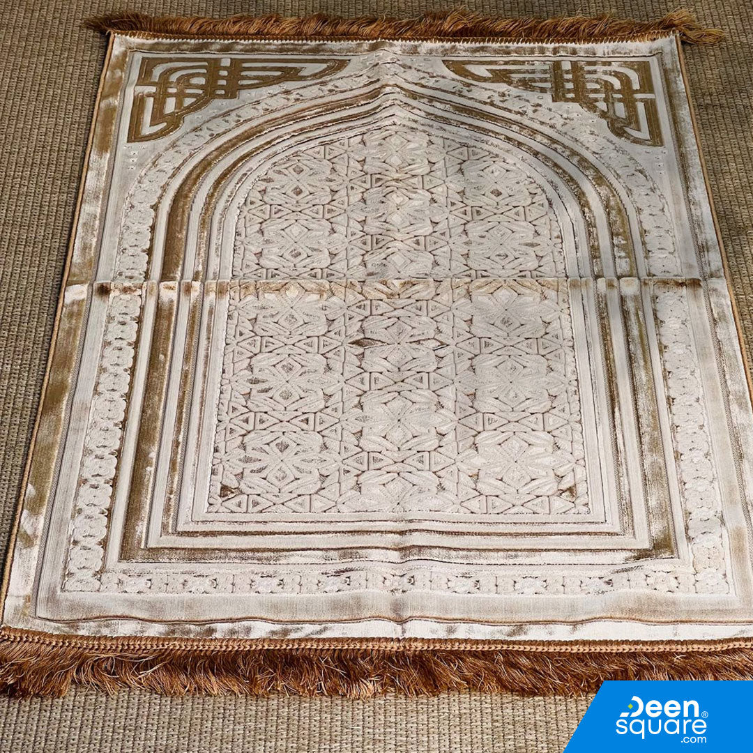 سجادة صلاة مخملية وناعمة | سجادة الصلاة الناعمة والمخملية 