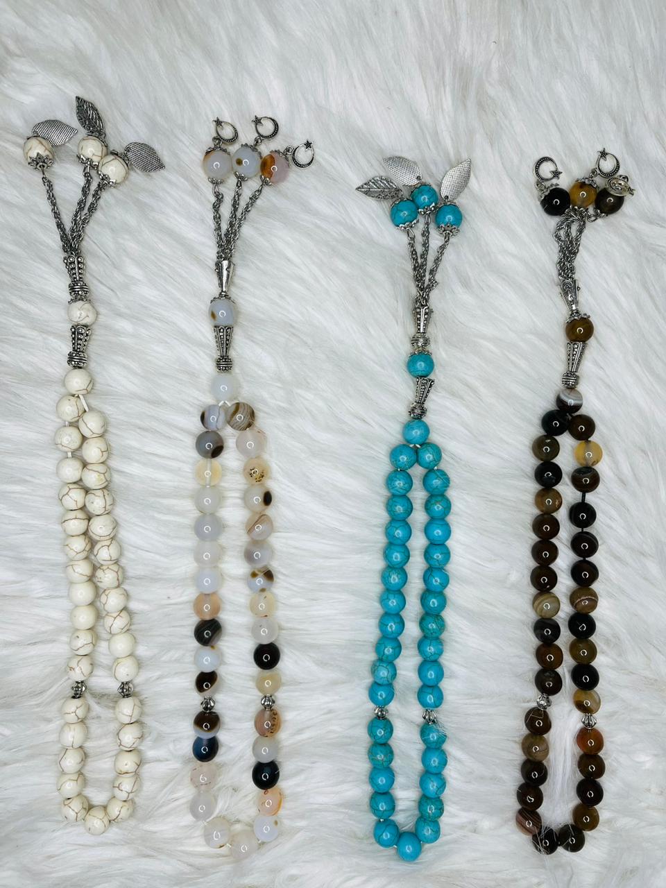 33 Beads Aqeeq tasbeeh with Chain (33 سبحة عقيق مع السلسلة)