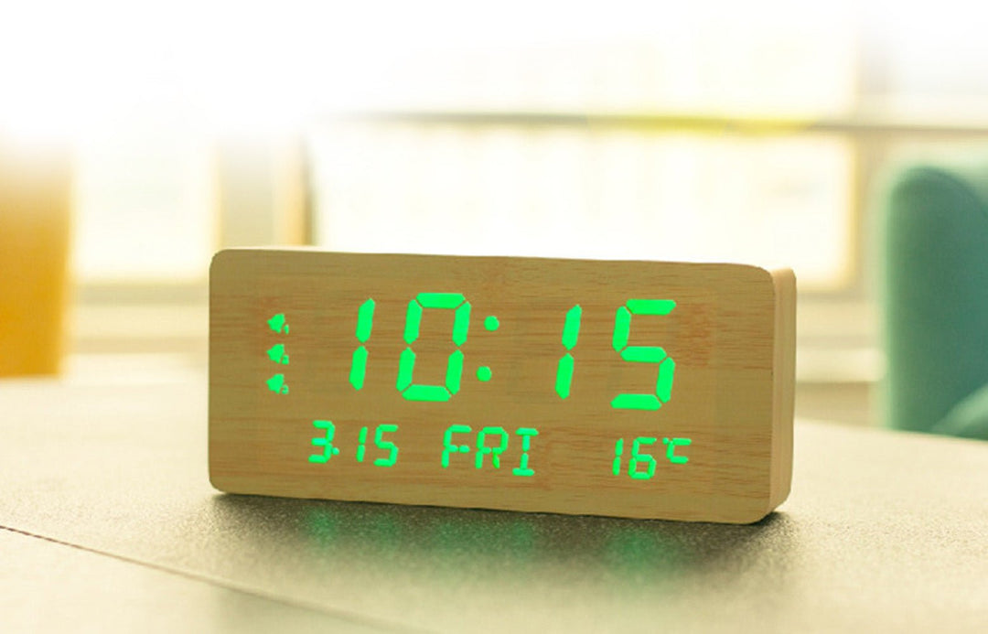 Buy 1501 wooden clock with perpetual calendar at deensquare.com. LED alarm clock with temperature display in Dubai | UAE.