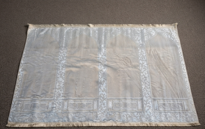 Family Prayer Mat for 4 Persons Velvet Soft Islamic Prayer Rug Large Size 120x200