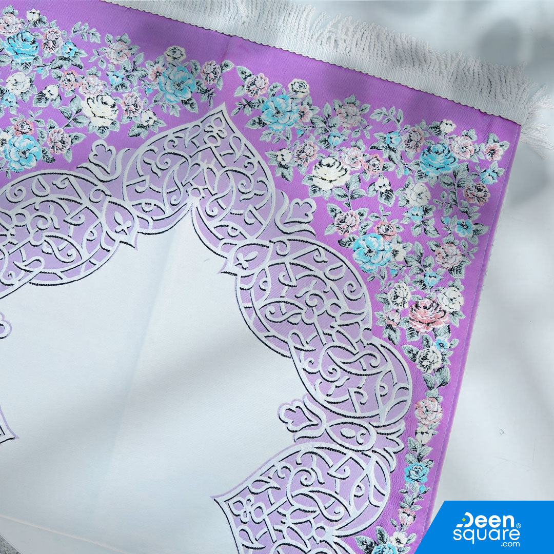 Turkish Embroidered Prayer Mat – Floral Border Design (70x110 cm)