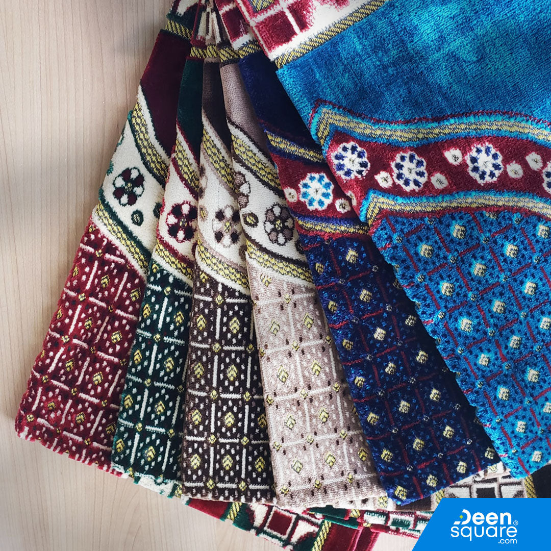 Turkish Prayer Mat (70x110 cm) | سجادة صلاة تركية