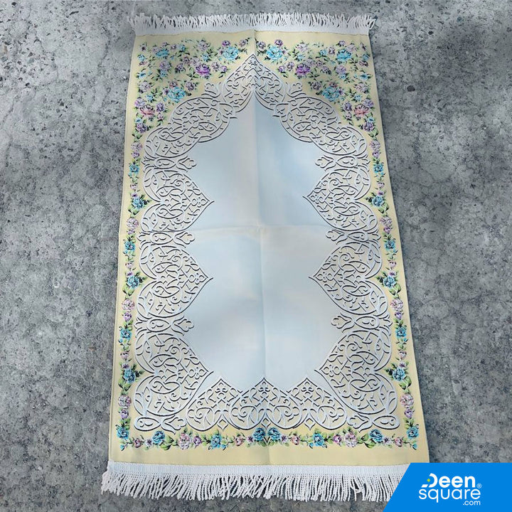 Turkish Embroidered Prayer Mat – Floral Border Design (70x110 cm)