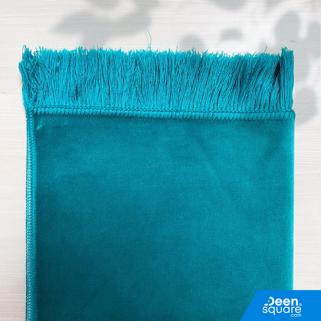 Buy customizable AYDIN Turkish prayer mat at deensquare.com. Personalized sajjadah gift with fast shipping in Dubai | UAE.