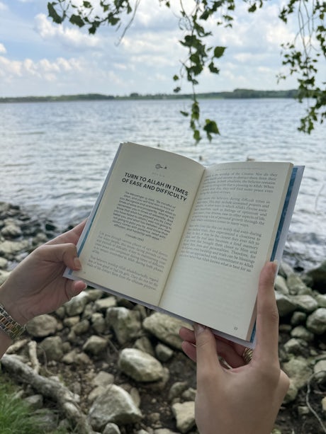 25 Keys to a Happy Life From the Qur'an and Sunnah By (author) Ismail Kamdar