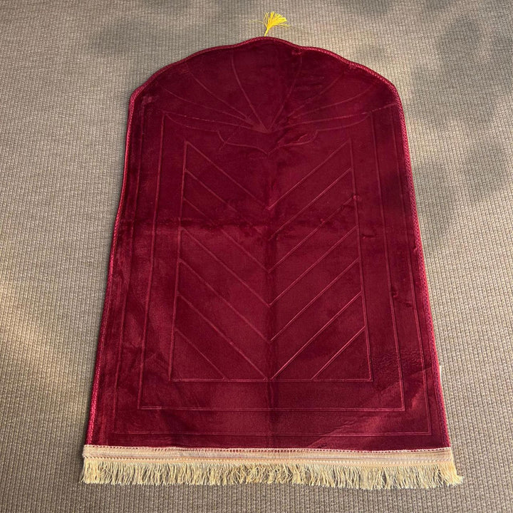 Buy customizable padded prayer mat for teenagers at deensquare.com Dubai | UAE. Soft, lightweight musallah with name personalization for gifts &amp; daily salah.
