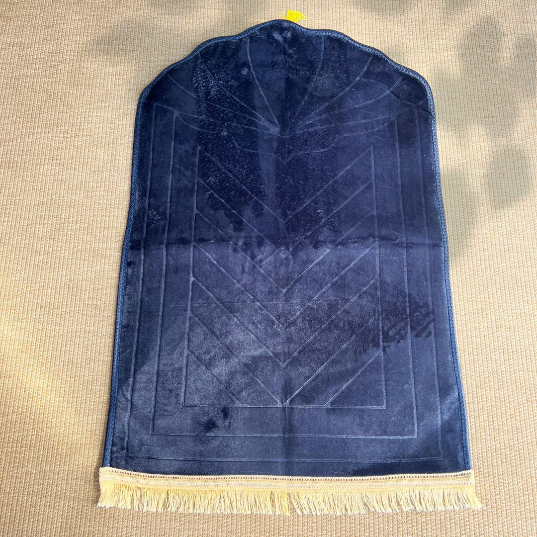 Buy customizable padded prayer mat for teenagers at deensquare.com Dubai | UAE. Soft, lightweight musallah with name personalization for gifts &amp; daily salah.