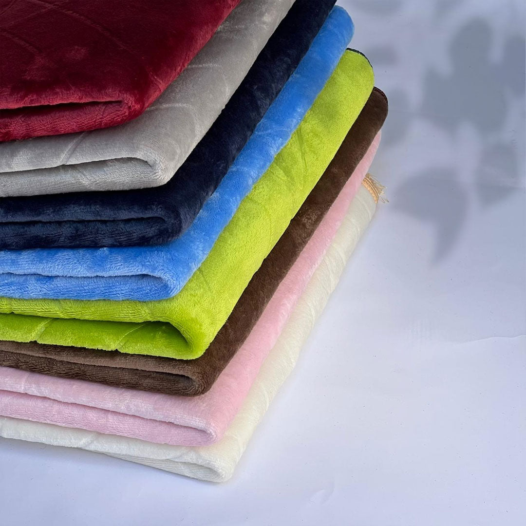 Buy customizable padded prayer mat for teenagers at deensquare.com Dubai | UAE. Soft, lightweight musallah with name personalization for gifts &amp; daily salah.