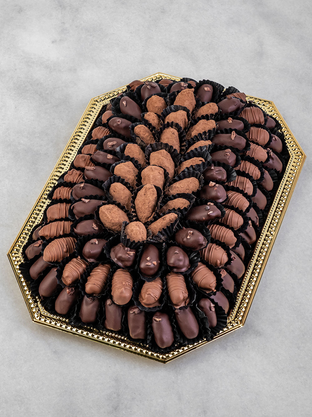 Desert Gold Platter – Luxury Dates &amp; Chocolate Ramadan Gift Tray - Co Chocolat