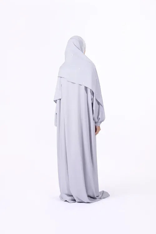 Buy Jodali prayer dress with Arabic embroidery sheila. Fast shipping in Dubai and delivery across UAE from DeenSquare.com.
