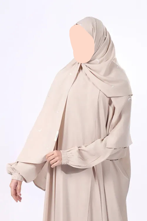 Buy Jodali prayer dress with crescent embroidery sheila. Fast shipping in Dubai and delivery across UAE from DeenSquare.com.