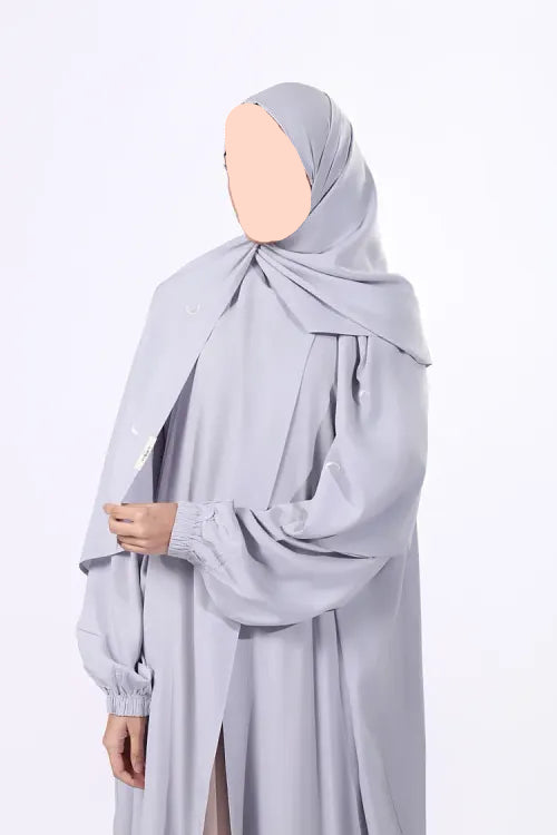 Buy Jodali prayer dress with crescent embroidery sheila. Fast shipping in Dubai and delivery across UAE from DeenSquare.com.