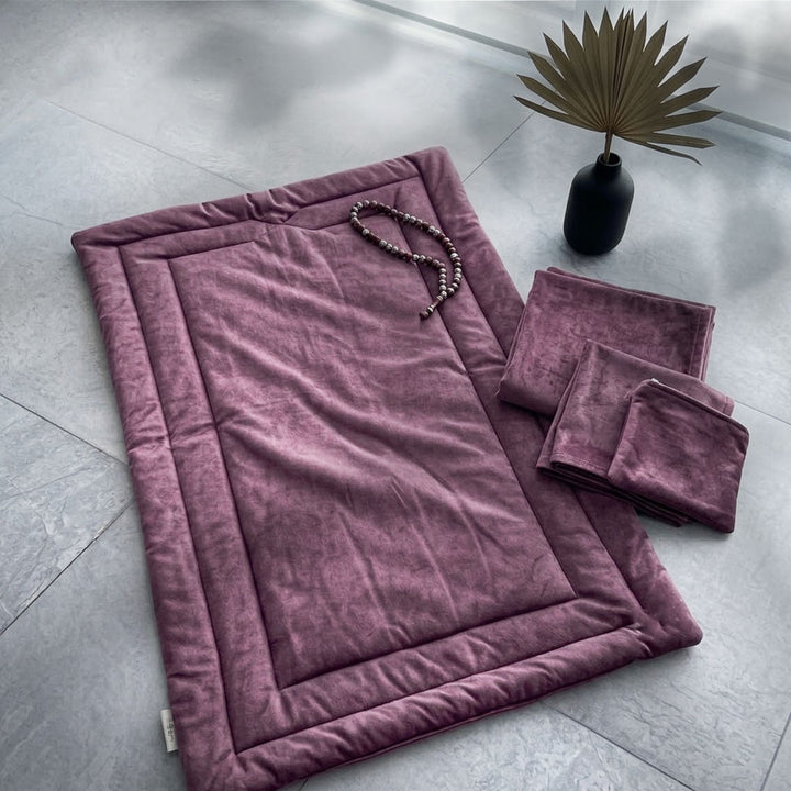 Buy Jodali premium purple prayer mat. Fast shipping in Dubai and delivery across UAE from DeenSquare.com.