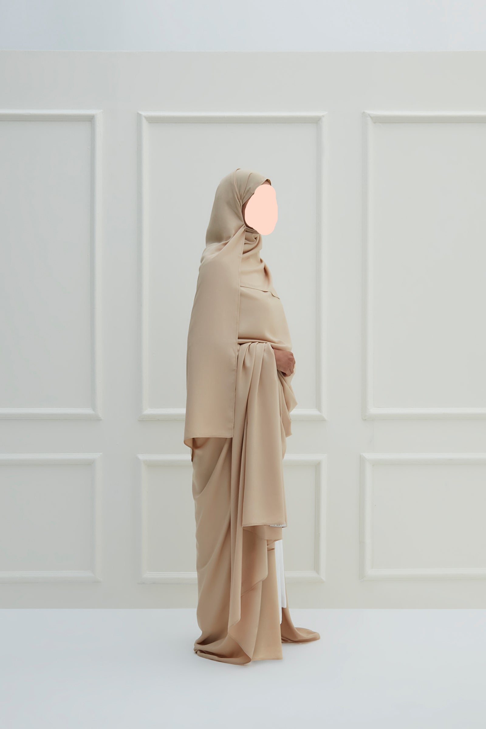 Buy MADA Open Big Sheila prayer clothes at deensquare.com. Soft cotton Jodali prayer wear with fast shipping in Dubai | UAE.