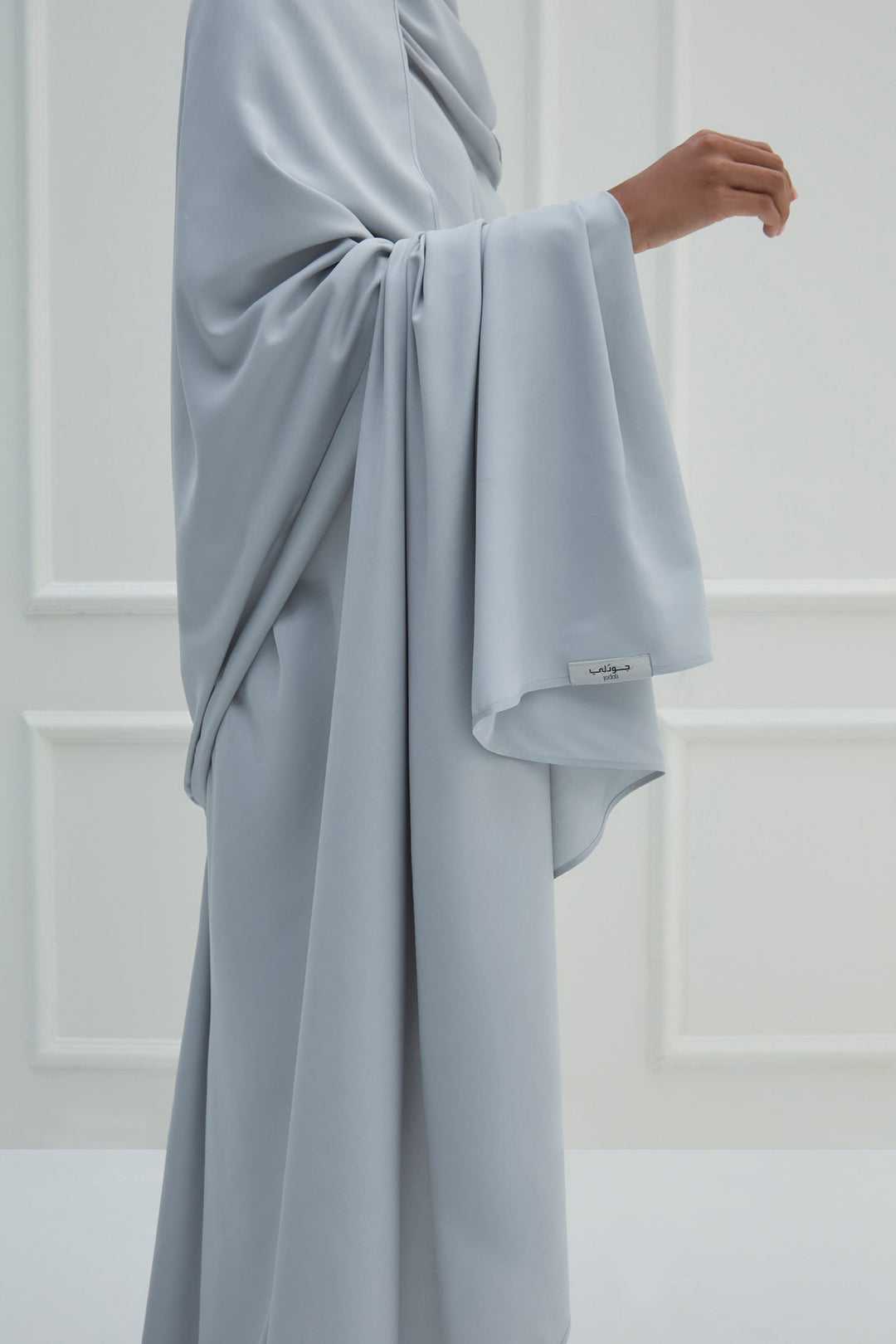 Buy MADA Open Big Sheila prayer clothes at deensquare.com. Soft cotton Jodali prayer wear with fast shipping in Dubai | UAE.