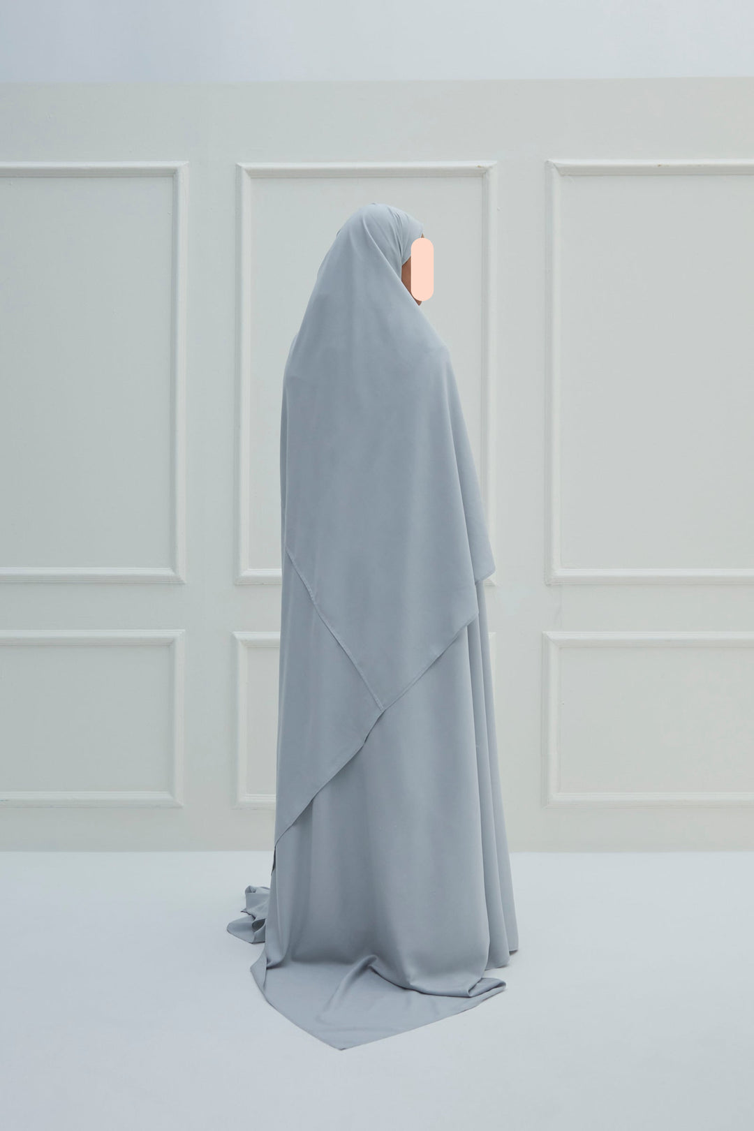 Buy MADA Open Big Sheila prayer clothes at deensquare.com. Soft cotton Jodali prayer wear with fast shipping in Dubai | UAE.