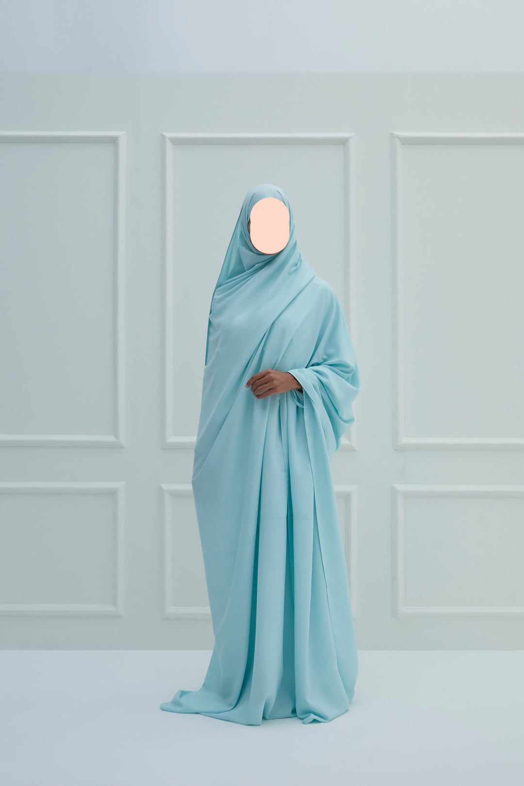 Buy MADA Open Big Sheila prayer clothes at deensquare.com. Soft cotton Jodali prayer wear with fast shipping in Dubai | UAE.