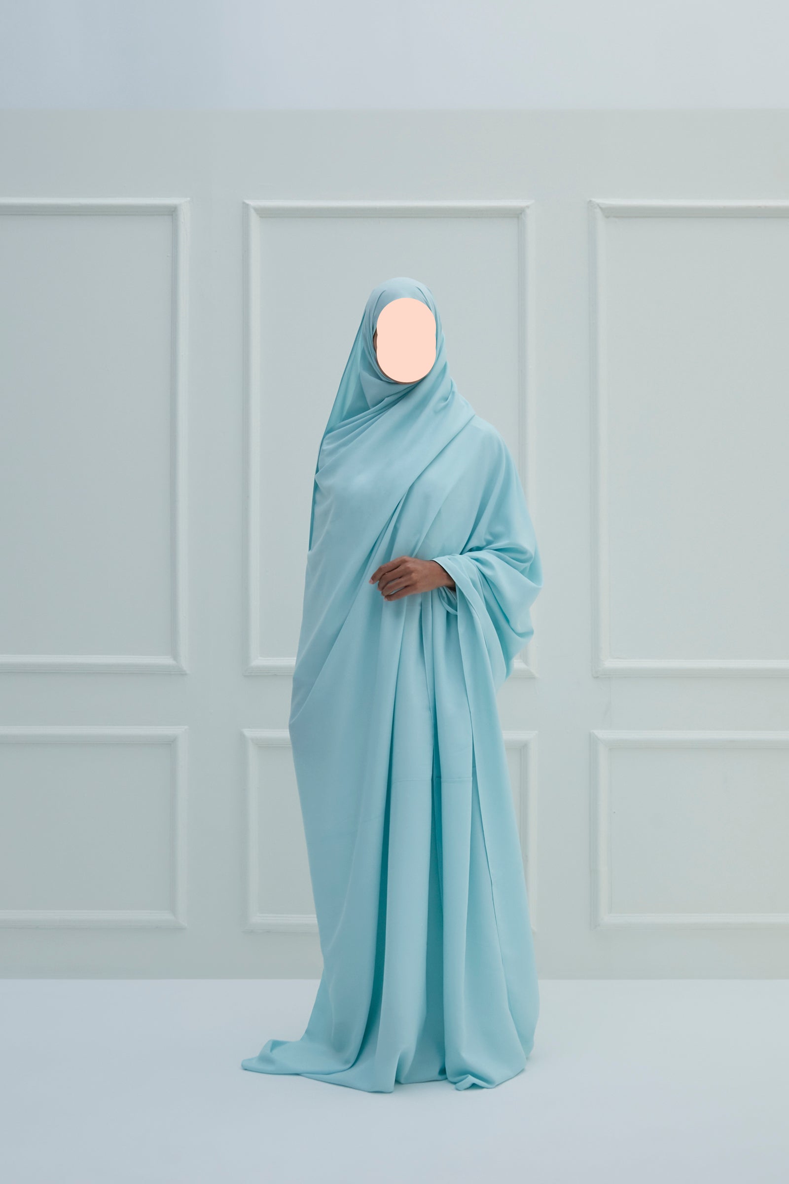 Buy MADA Open Big Sheila prayer clothes at deensquare.com. Soft cotton Jodali prayer wear with fast shipping in Dubai | UAE.