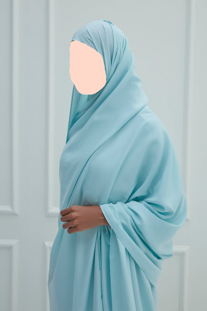Buy MADA Open Big Sheila prayer clothes at deensquare.com. Soft cotton Jodali prayer wear with fast shipping in Dubai | UAE.