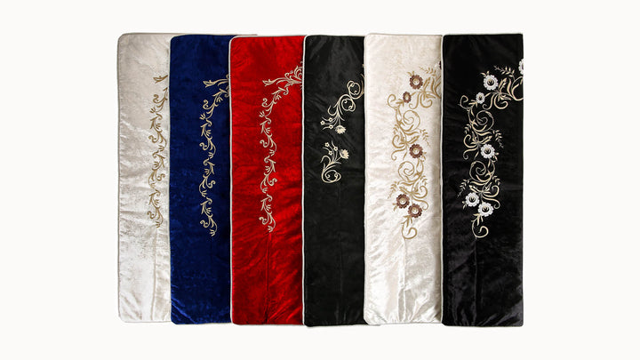 Premium Embroidery Prayer Mat (سجادة الصلاة بالتطريز الراقي)