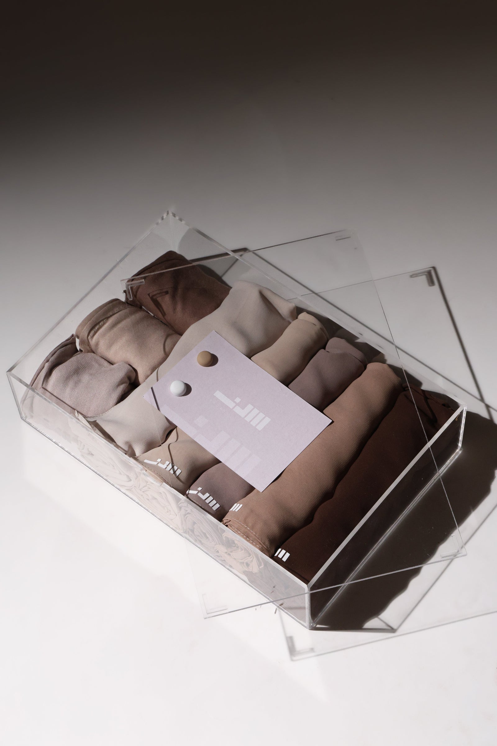 Buy SADAN chiffon hijab gift set at deensquare.com. Premium 5-piece hijab collection with fast shipping in Dubai | UAE.