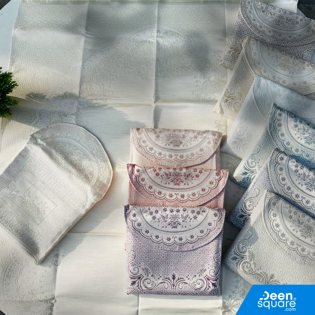 Travel Prayer Mat with Pouch – Lightweight Compact – Made in Turkey (70 x 110 cm)
Pray comfortably anywhere with this high-quality travel prayer mat – a perfect blend of portability and elegance.