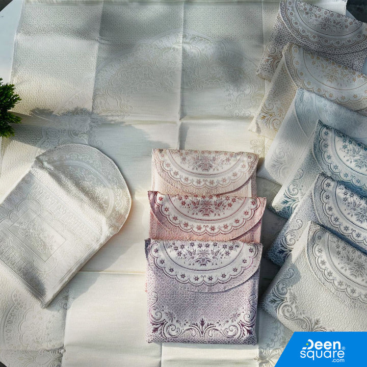 Travel Prayer Mat with Pouch – Lightweight Compact – Made in Turkey (70 x 110 cm)
Pray comfortably anywhere with this high-quality travel prayer mat – a perfect blend of portability and elegance.