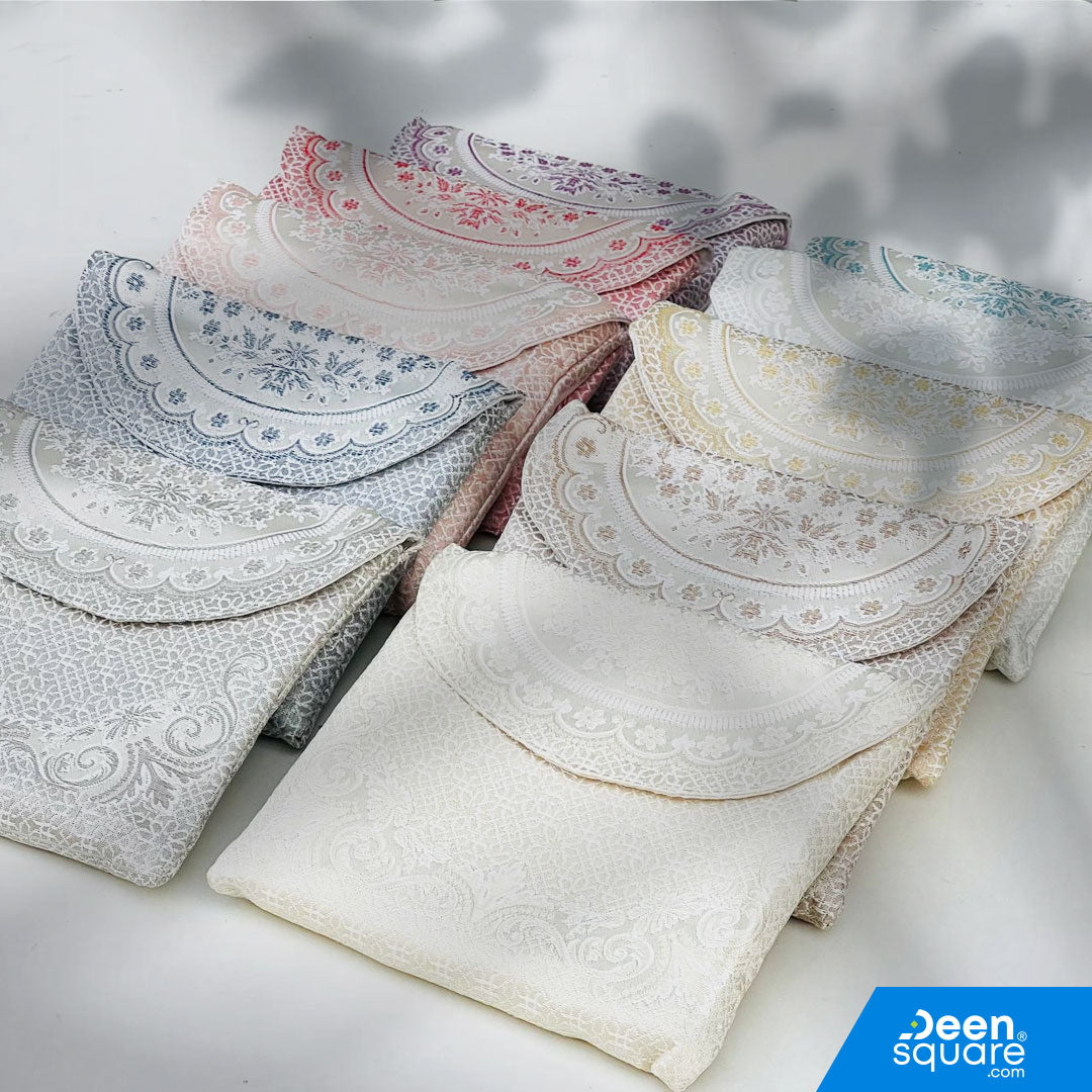 Travel Prayer Mat with Pouch – Lightweight Compact – Made in Turkey (70 x 110 cm)
Pray comfortably anywhere with this high-quality travel prayer mat – a perfect blend of portability and elegance.