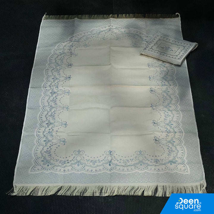 Travel Prayer Mat with Pouch – Lightweight Compact – Made in Turkey (70 x 110 cm)
Pray comfortably anywhere with this high-quality travel prayer mat – a perfect blend of portability and elegance.