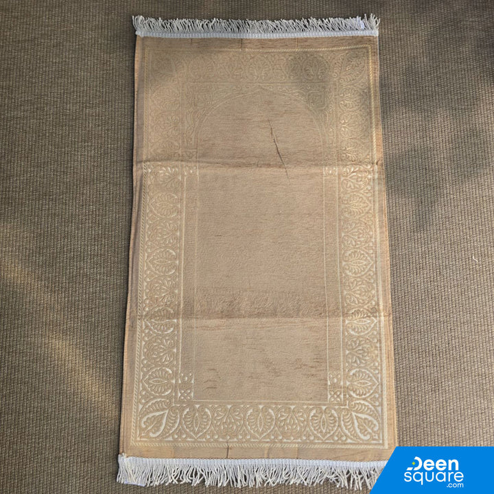 Buy Turkish padded prayer mat 70x120 cm at deensquare.com. Comfortable cushioned sajjadah with fast shipping in Dubai | UAE.