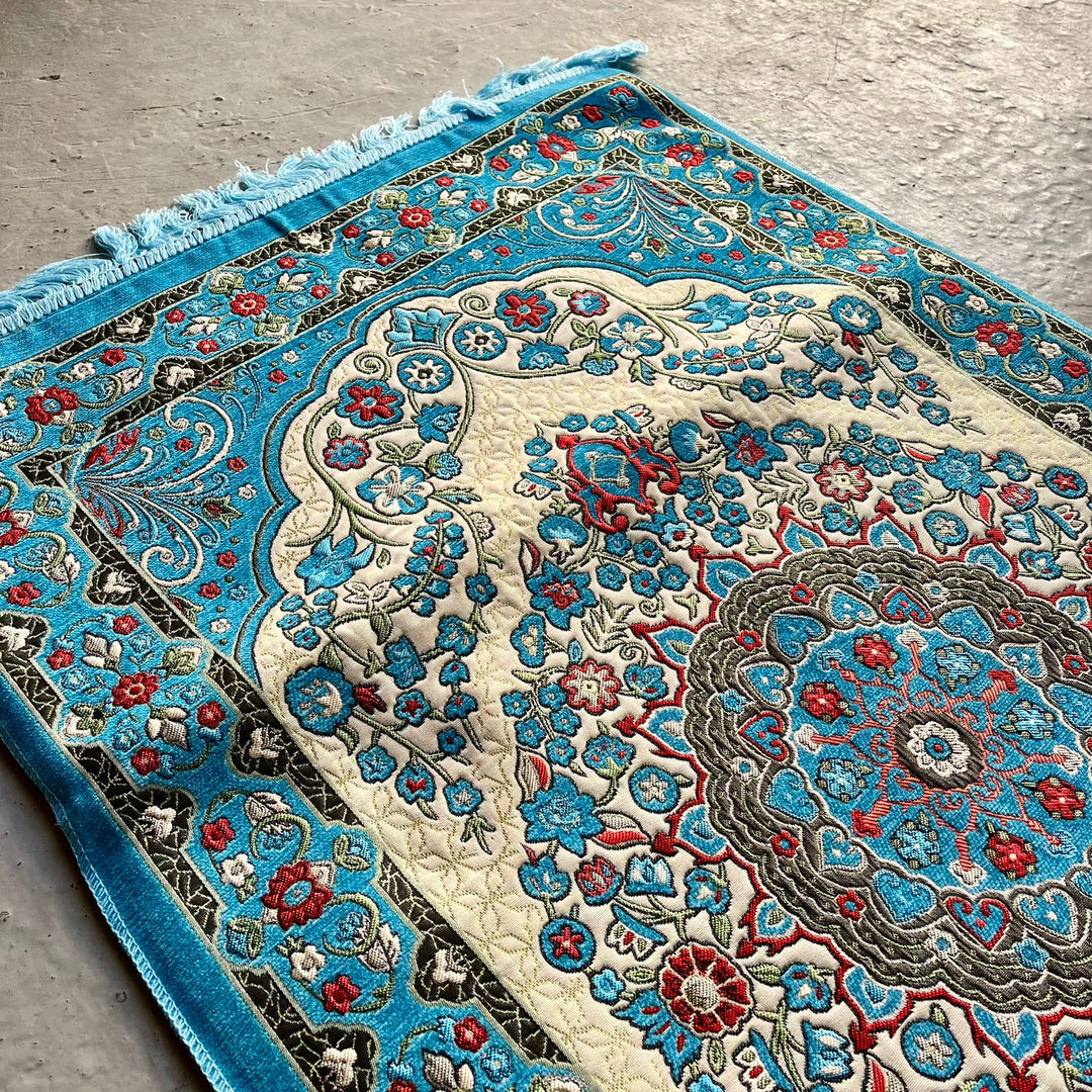 Embroidery Design Prayer Mat (with removable and washable foam)