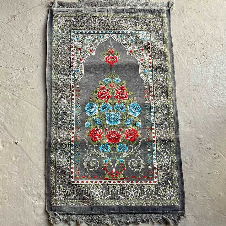Embroidery Design Prayer Mat (with removable and washable foam)